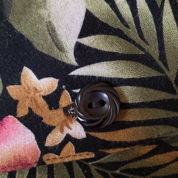 SLEEVELESS DRESS BUTTON DOWN FLORAL PRINT DRESS BY ERIKA PS - Picture 9 of 9